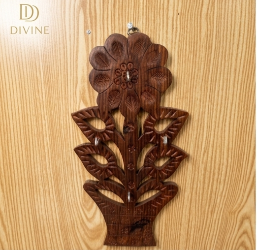 DIVINE Handcrafted Floral Blossom Wooden Key Holder