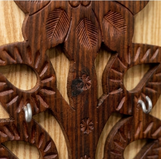 DIVINE Handcrafted Floral Blossom Wooden Key Holder