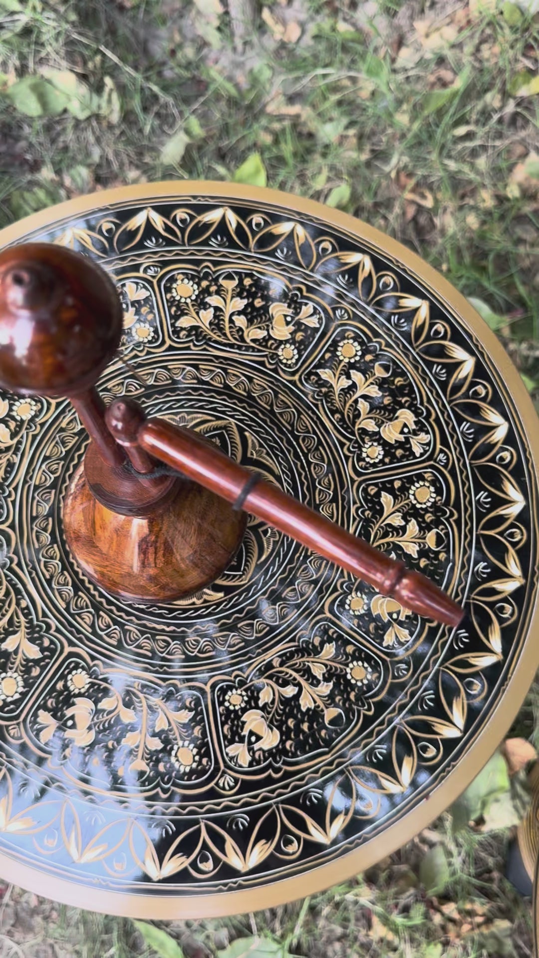Premium Fine-Finished Wooden Huqa – Elite Heritage Masterpiece